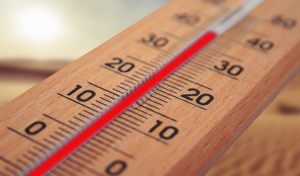 Cómo estar preparado ante una ola de calor y combatir una noche tropical