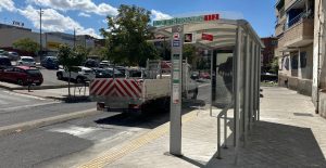 Arganda contará por primera vez durante sus Fiestas Patronales con una marquesina con asientos y techado en la parada provisional de autobús de la zona del Zoco