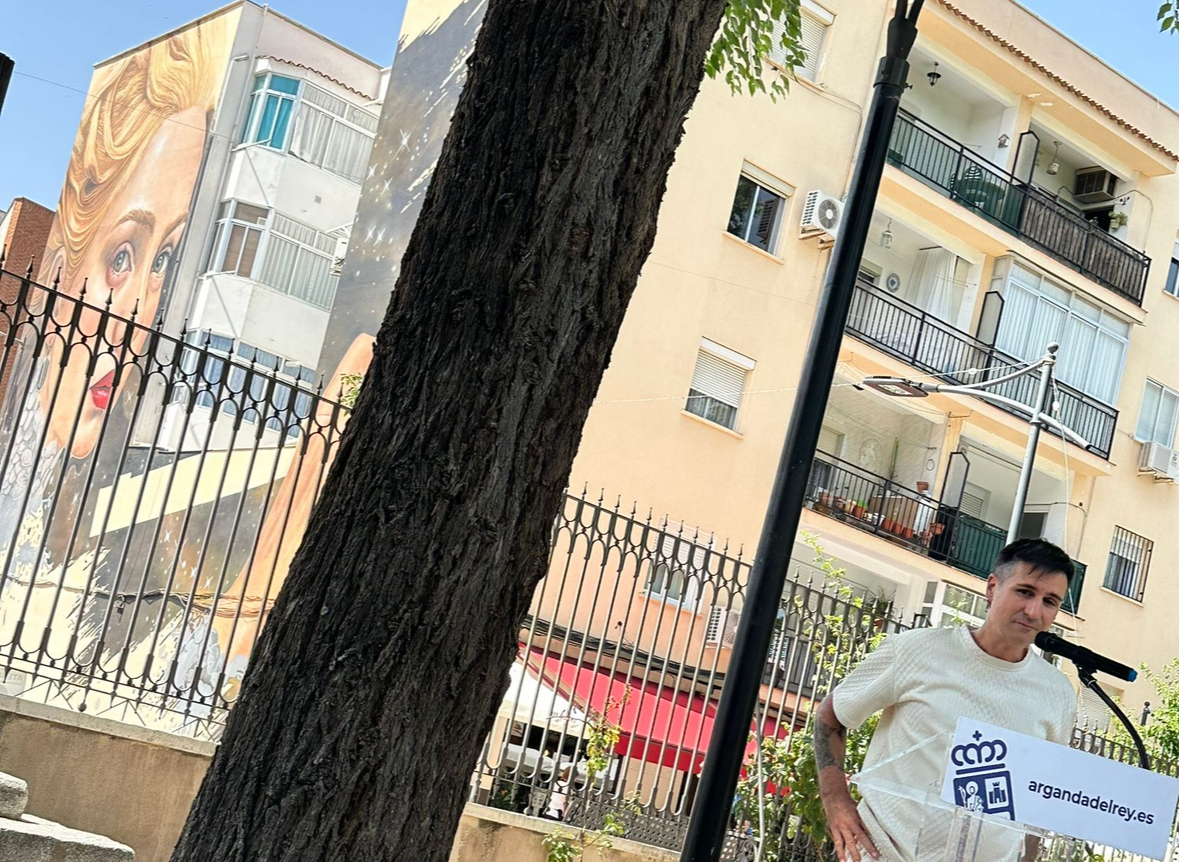 Presentamos el último mural gigante de Sfhir: 350m2 en el corazón de Arganda