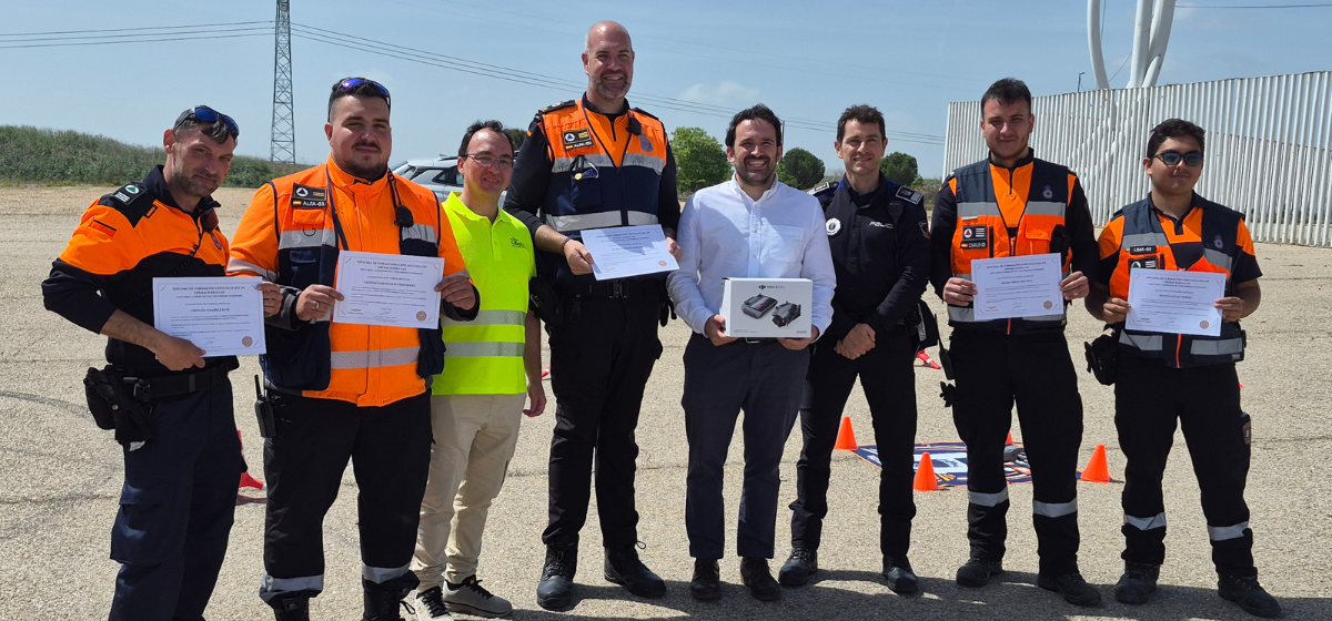 Protección Civil refuerza la seguridad en Arganda obteniendo la titulación profesional para pilotar drones
