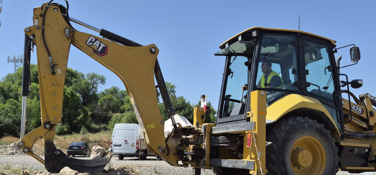 Reforzamos la formación de los operarios de ESMAR con un curso de Operador de Retroexcavadora