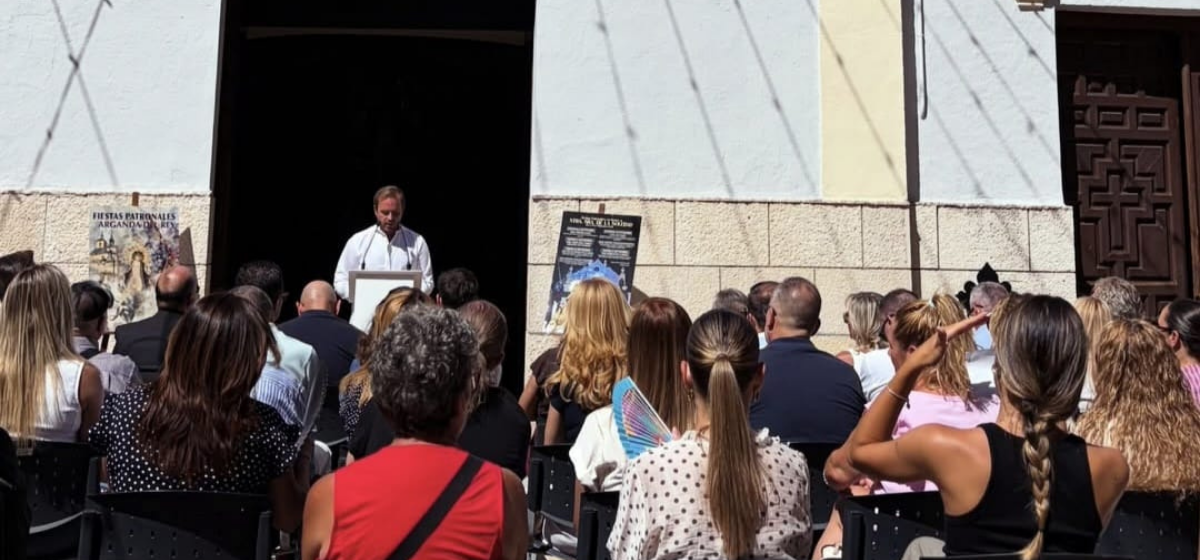 Arganda presenta por primera vez y ante más de un centenar de personas el programa de las Fiestas Patronales